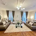Apartament Le Marais - Prestige With Ac And Lift For 8 Paryż