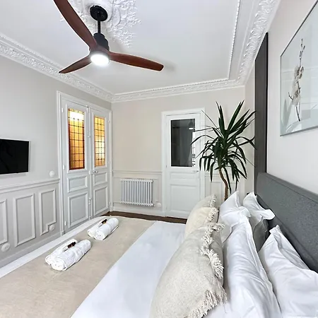 Le Marais - Prestige With Ac And Lift For 8 *