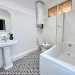 Le Marais - Prestige With Ac And Lift For 8 아파트 *