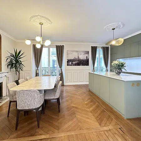 Апартаменты Le Marais - Prestige With Ac And Lift For 8